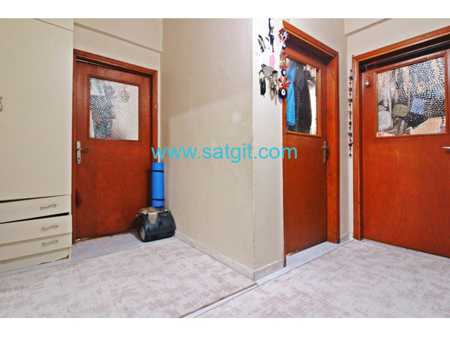 HomeVizyon'dan Bahçelievler Zafer Yatırımlık 2+1 Daire.