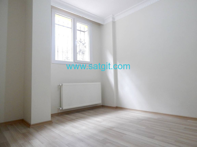 Home Vizyon'dan Bahçelievler Soğanlı Bahçeli Lüx 2+1 .